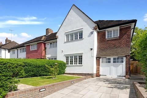 4 bedroom semi-detached house for sale, Hill Rise, London