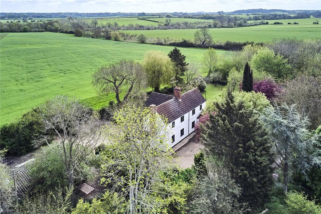 Elton Gated Road, Elton, Cambridgeshire, PE8 4 bed detached house for