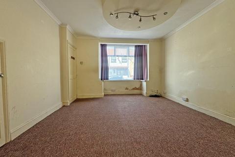 171 Walton Road, London, E12 5RN