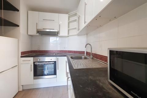 1 bedroom flat to rent, St. Pauls Courtyard, London, Greater London, SE8
