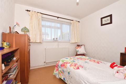 11 Steed Close, Herne Bay, CT6 7TQ