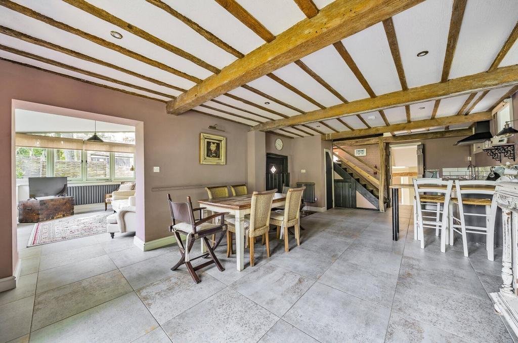Cottage Kitchen