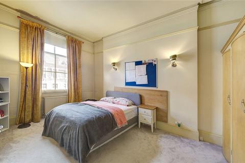 3 bedroom apartment for sale, Palace Gate, London, W8