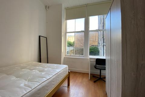 1 bedroom in a house share to rent, Newington Road, Newington, Edinburgh, EH9