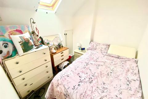 2 bedroom maisonette for sale, Torquay Road, Preston TQ3