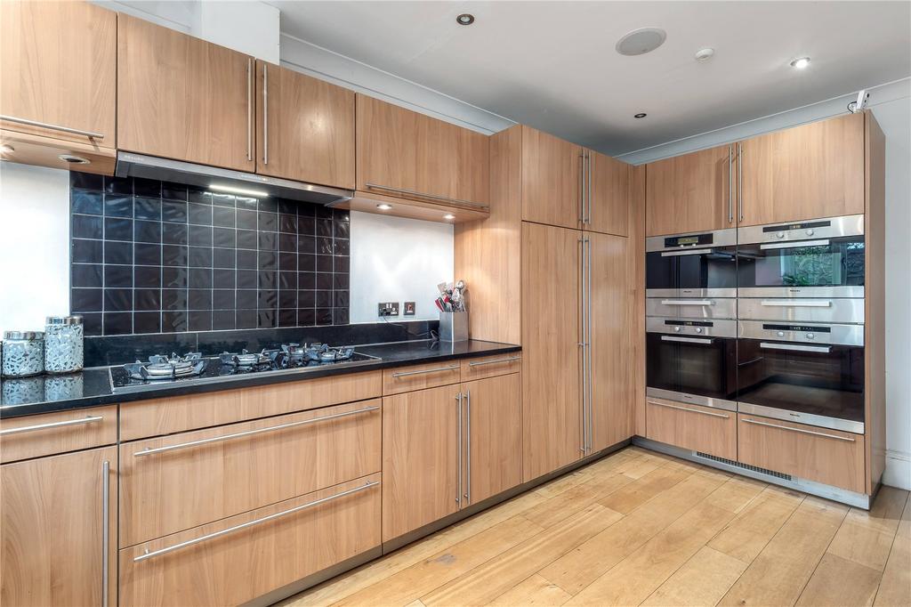 Breakfast Kitchen