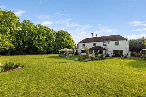 Woodlands Lane, Stoke D'Abernon, Cobham, Surrey, KT11.