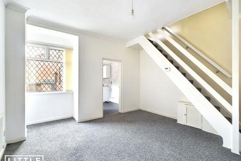 3 bedroom end of terrace house for sale, Thompson Street, St. Helens, WA10