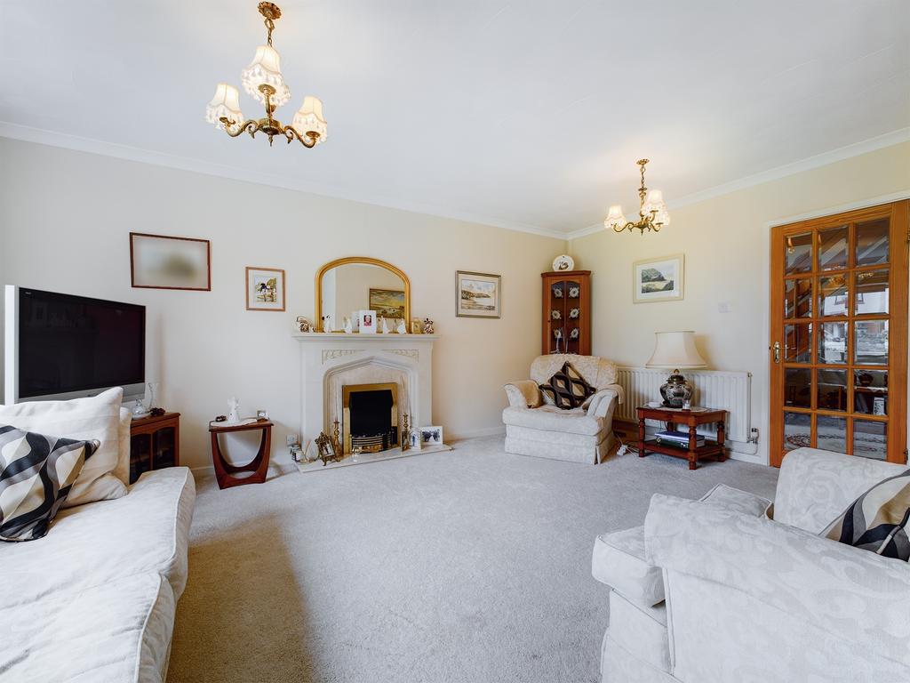 Lady Housty Avenue, Newton, Swansea, SA3 3 bed detached house £495,000