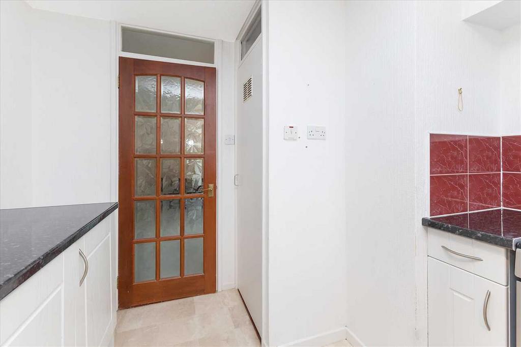 Kitchen (2)