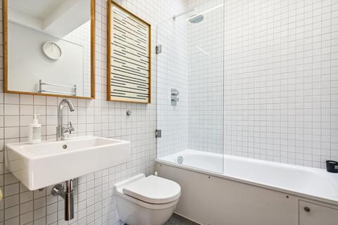 213 Sandycombe Road, Richmond, TW9 2EW