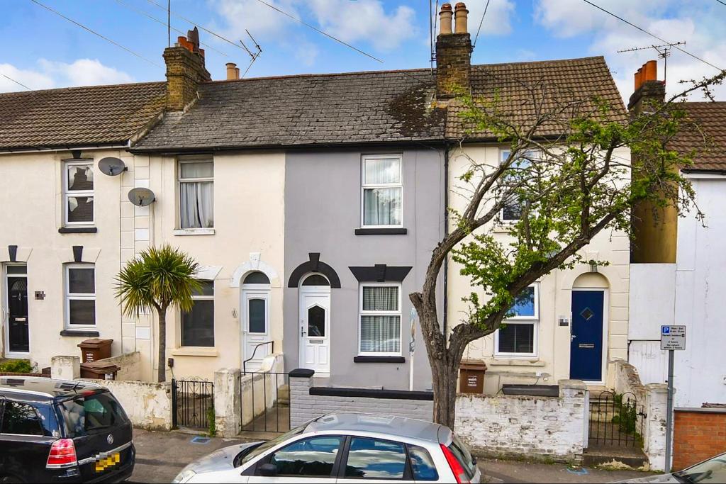 Gillingham Road, Gillingham, Kent 3 bed terraced house for sale £230,000