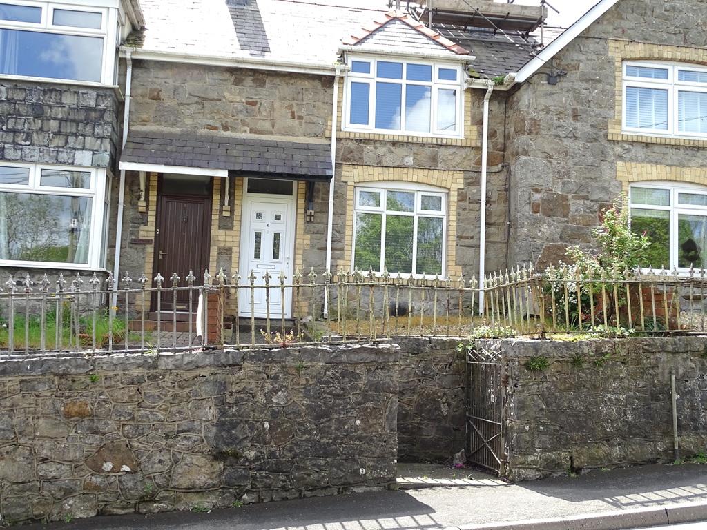 Penrallt Terrace, Penrallt, Llangefni, Gwynedd 2 bed terraced house to