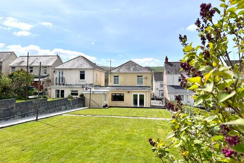 3 bedroom detached house for sale - New Road, Ystradowen, Swansea, City And County of Swansea. SA9 2YY
