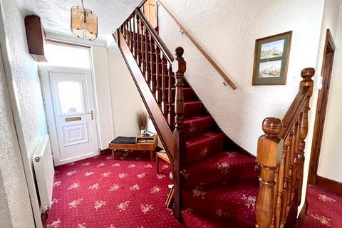 3 bedroom detached house for sale - New Road, Ystradowen, Swansea, City And County of Swansea. SA9 2YY