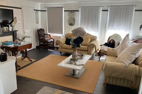 2 bedroom detached house for sale, Harley Close, Severn Gorge Park, Telford, Shropshire, TF7