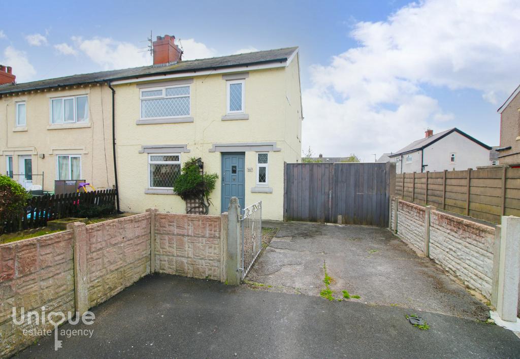 Mowbray Road, Fleetwood, FY7 3 bed end of terrace house for sale £115,000