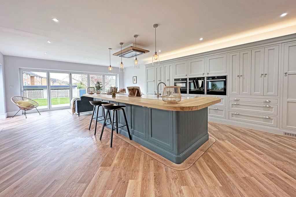 Station Road, Knowle, B93 5 bed detached house for sale £1,750,000
