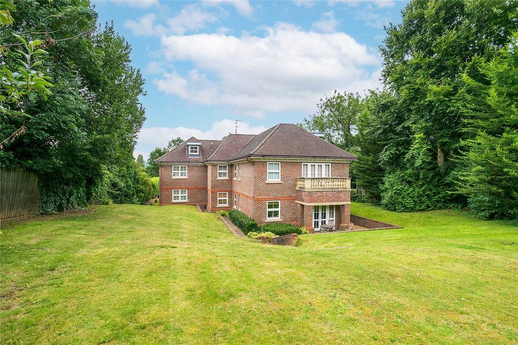Hempstead Road, Kings Langley, Hertfordshire, WD4 1 bed apartment for
