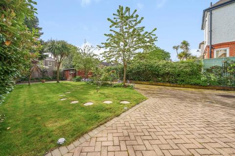122 College Road, Bromley, BR1 3PF