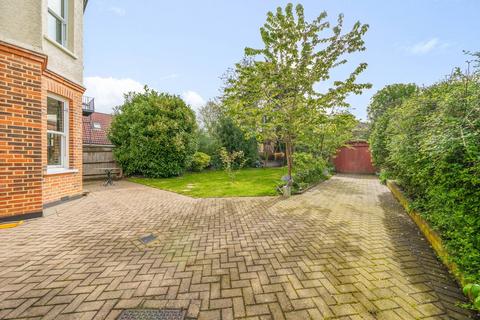 122 College Road, Bromley, BR1 3PF