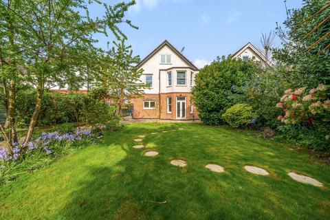 122 College Road, Bromley, BR1 3PF