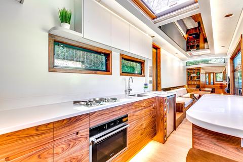 2 bedroom houseboat for sale, Cumberland Basin, Regents Park