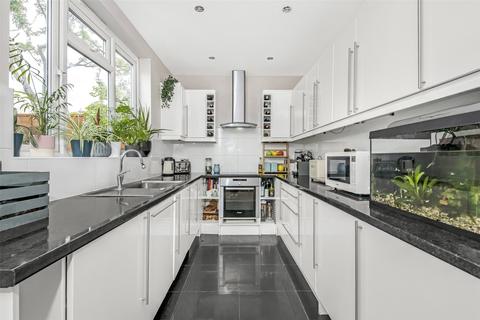 4 bedroom semi-detached house for sale - Park Drive, Charlton, SE7