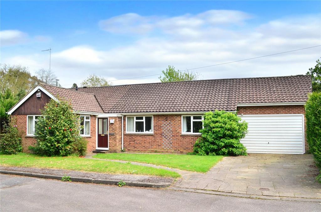 East Grinstead, West Sussex, RH19 4 bed bungalow for sale £750,000