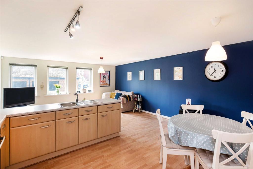 Fulford Place, Hospital Fields Road, York, YO10 2 bed apartment for