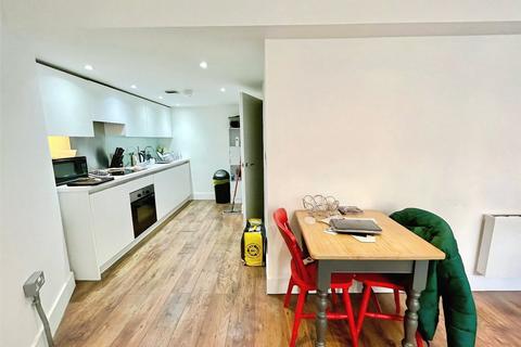 1 bedroom flat to rent, Crispin Lofts, New York Road, Leeds, West Yorkshire, LS2