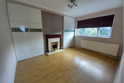 3 bedroom maisonette to rent, Staines-upon-thames,  Surrey,  TW19
