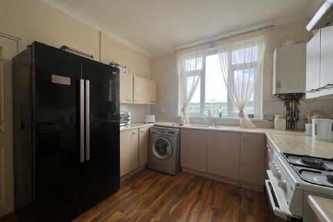 3 bedroom flat for sale, Eureka Place, Ebbw Vale 2X Flats