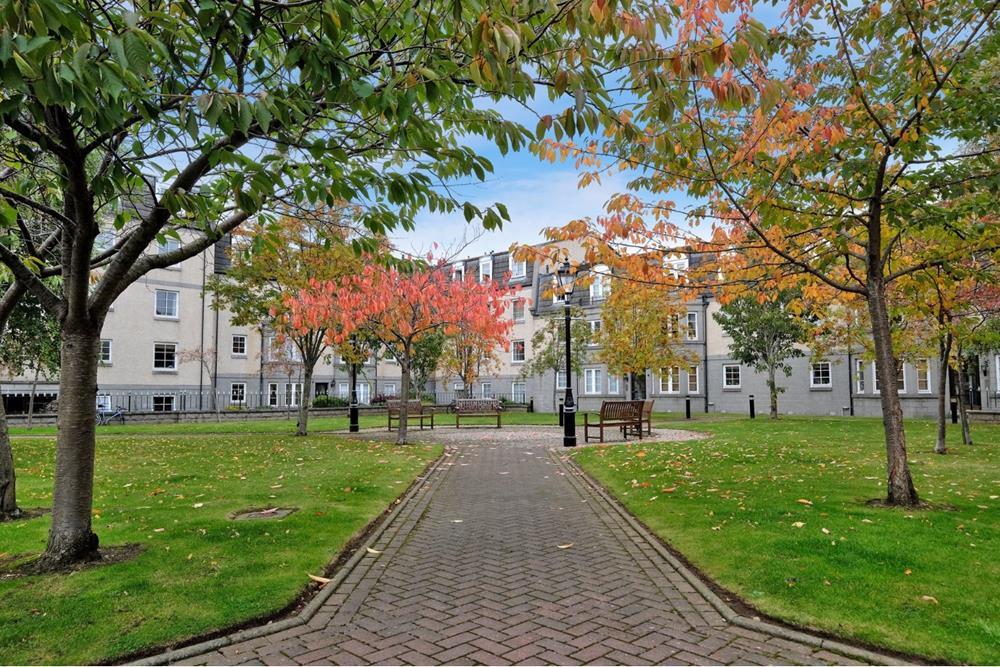 Fonthill Avenue, Aberdeen, AB11 1 bed flat £600 pcm (£138 pw)
