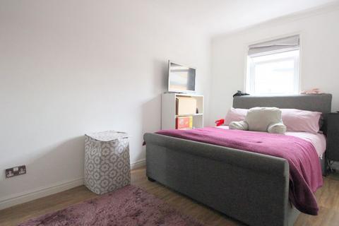 1 bedroom flat to rent, Dixons Yard, Walmgate, York