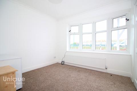 4 bedroom end of terrace house for sale - Radcliffe Road,  Fleetwood, FY7