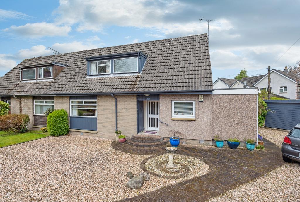 Manse Crescent, Stirling... 3 bed semidetached house £245,000
