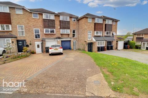 10 Catton Crescent, Northampton, NN2 8PL