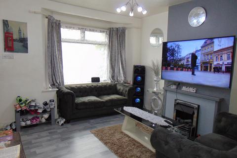 81 Varley Road, London, E16 3NR
