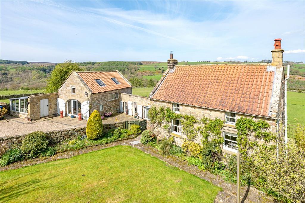 Green End, Goathland, Whitby, North Yorkshire, YO22 3 bed detached