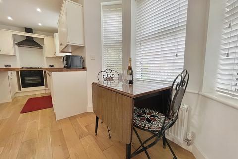 14 Cranleigh Road, Bournemouth, BH6 5JQ