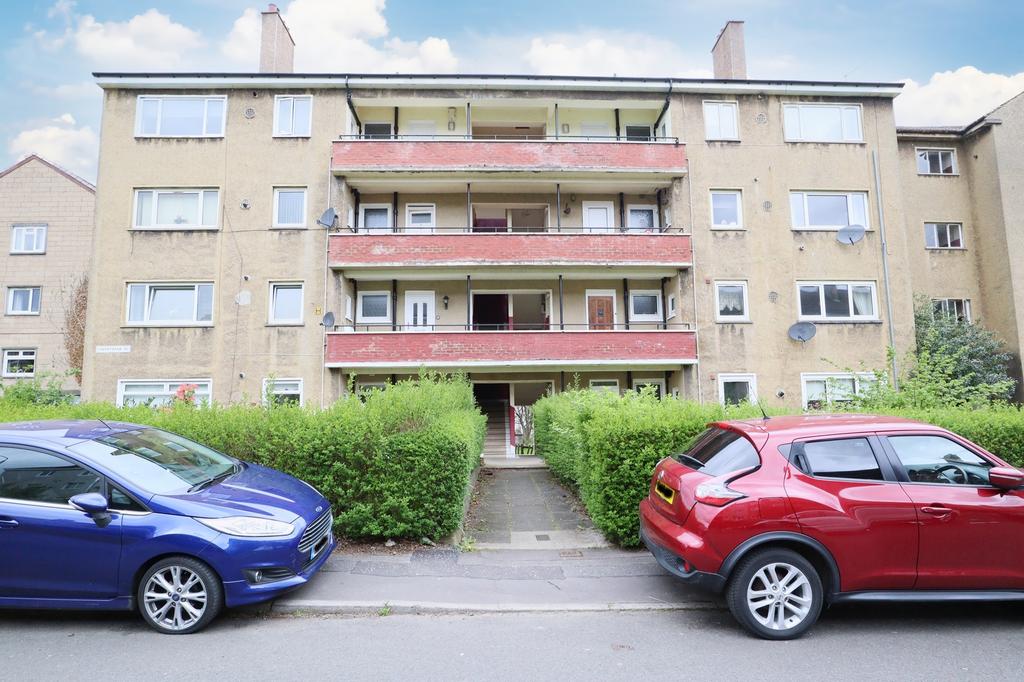 Cherrybank Road, Glasgow G43 2 bed flat £109,500