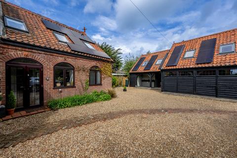 4 bedroom detached house for sale, Dersingham