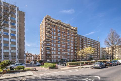 4 bedroom apartment for sale, Grand Avenue, Hove, BN3 2NG