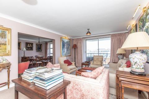 4 bedroom apartment for sale, Grand Avenue, Hove, BN3 2NG