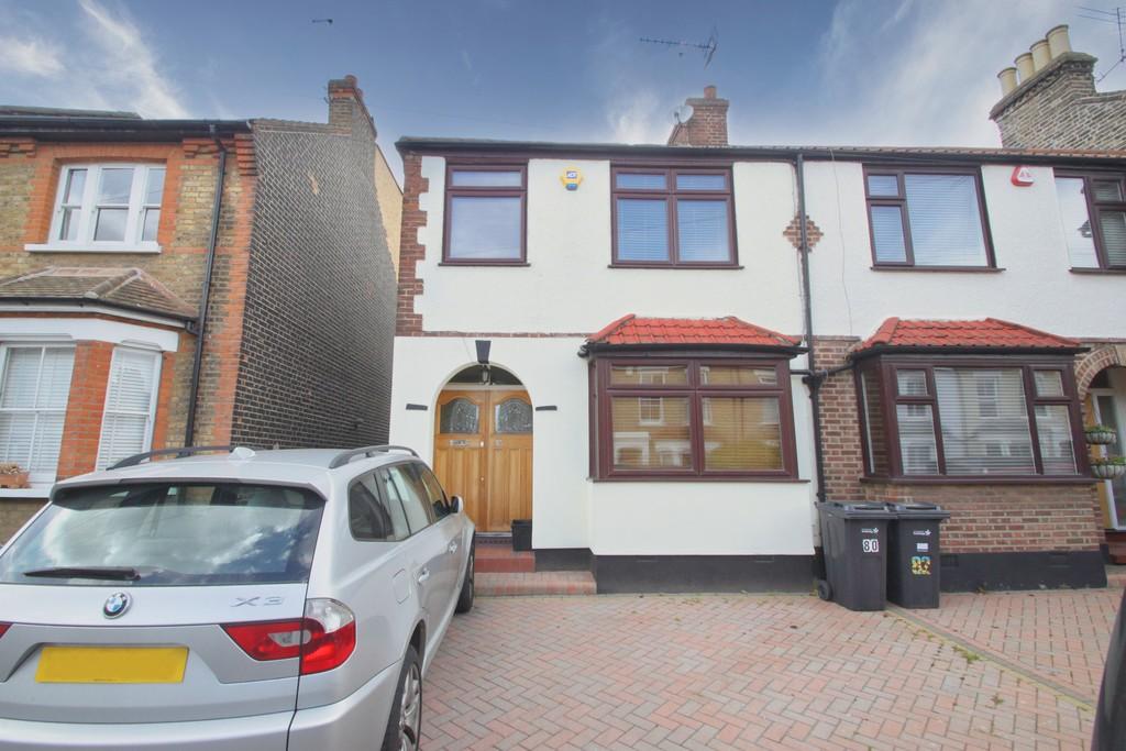 Prospect Road, Woodford Green 3 bed semidetached house £575,000