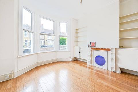 84b Brookdale Road, London, SE6 4JP