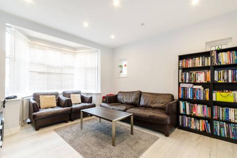 4 bedroom semi-detached house for sale - Grand Drive, Raynes Park, London, SW20