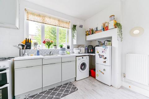 5 Imperial Close, Harrow, HA2 7LN