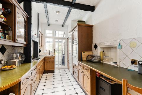 40 Cambridge Road, London, E11 2PN